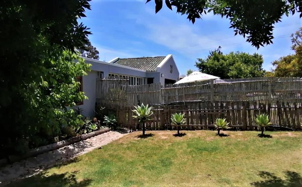 De Oude Schuur Apartamento Stellenbosch Exterior foto